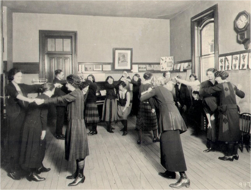 photo of class at Pulaski High School 1821